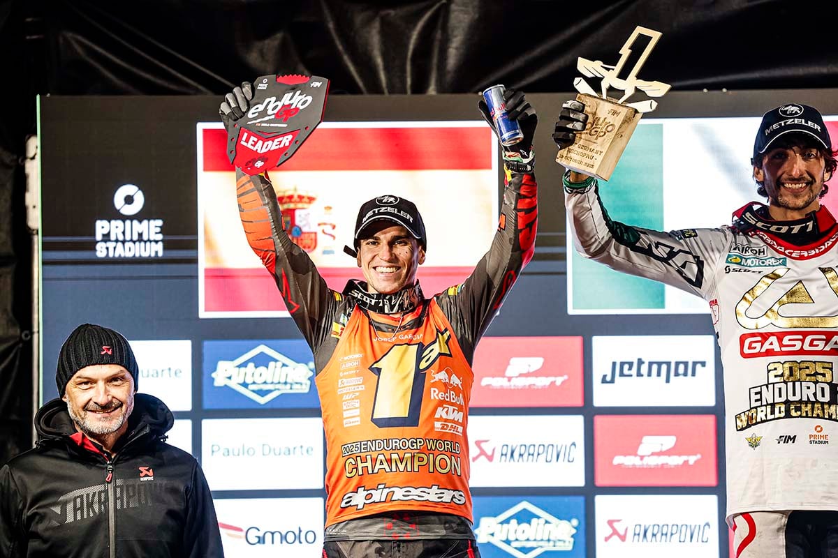 Metzeler brilla en el Mundial de Enduro: cuatro títulos mundiales y una historia de dominio absoluto
