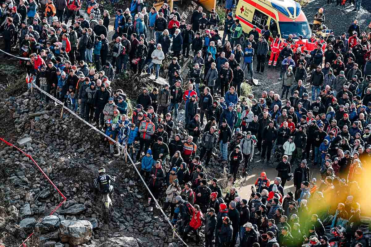 Triumph celebra un debut histórico en el Mundial de EnduroGP con la TF 250-E