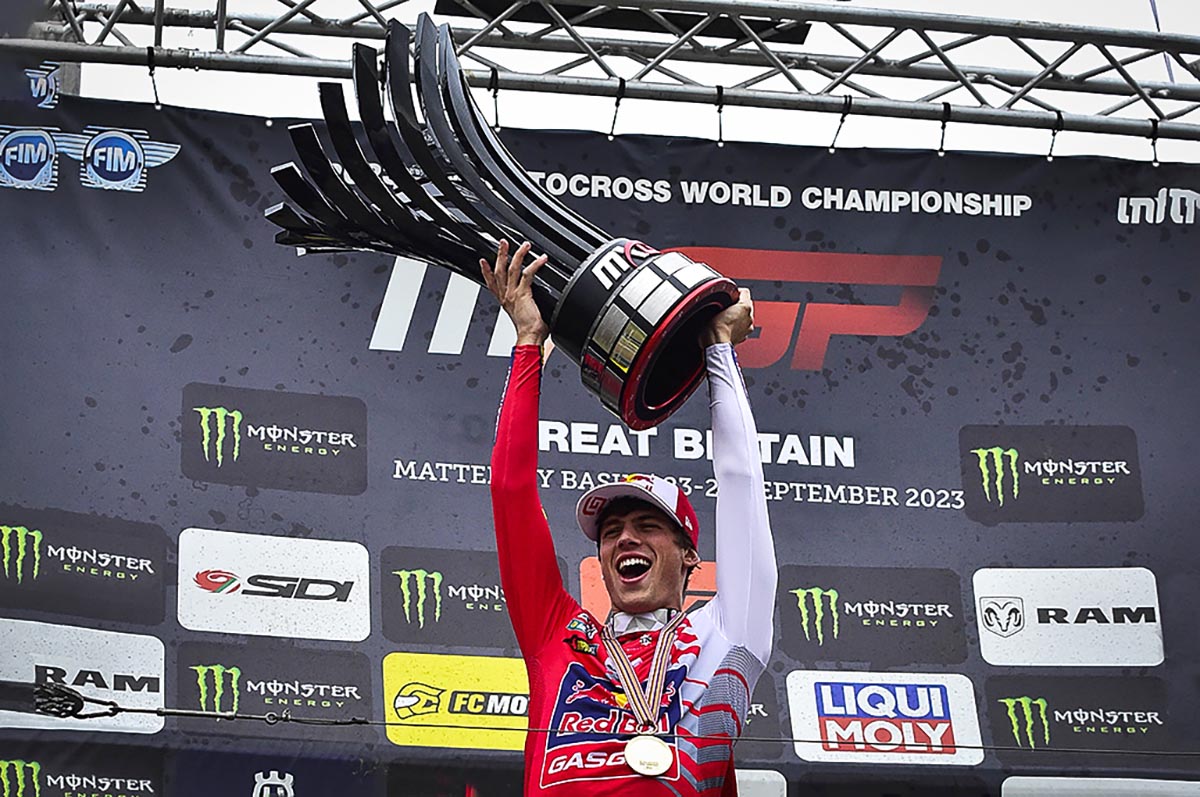 Prado escribe su nombre en el prestigioso Trofeo MXGP Champions