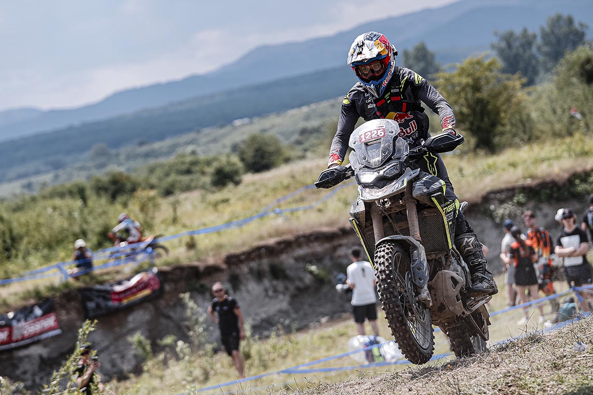 Triumph pondrá a prueba la Tiger 900 Rally Pro en Red Bull Romaniacs