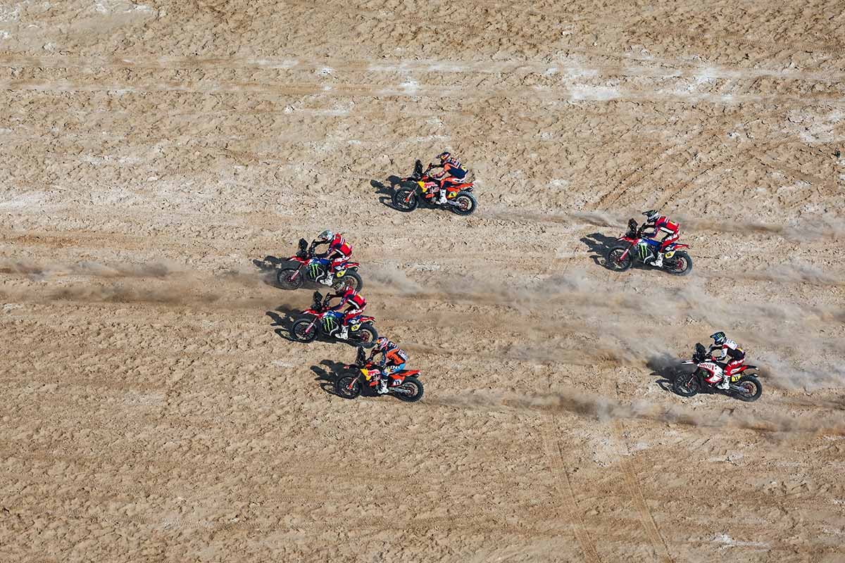 El Dakar 2026 vuelve a desafiar los límites en un recorrido brutal por Arabia Saudí
