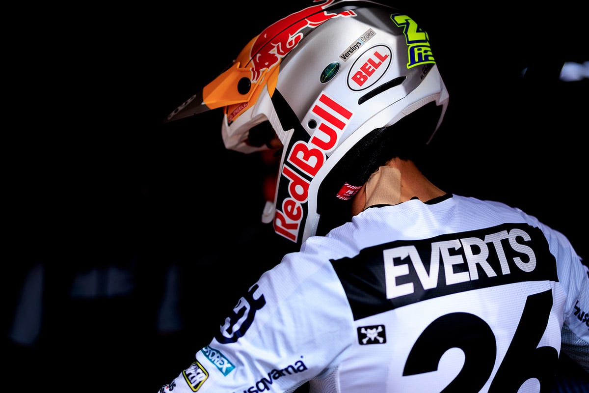 Liam Everts, talento belga con futuro de campeón, renueva con Husqvarna