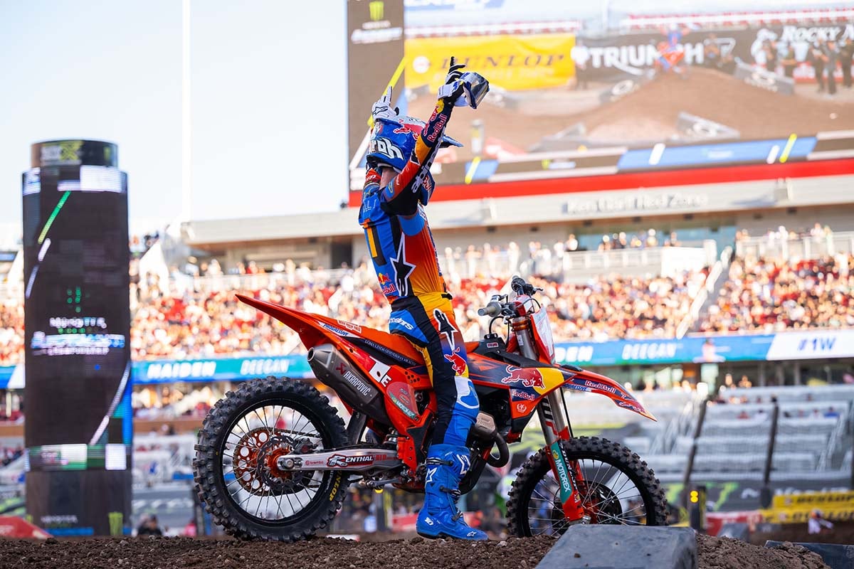 Tom Vialle defiende con éxito su título de 250SX East
