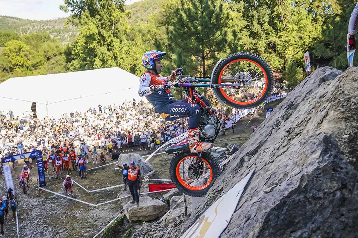 Toni Bou acaricia el 40º título y Marcelli vuelve a la segunda plaza