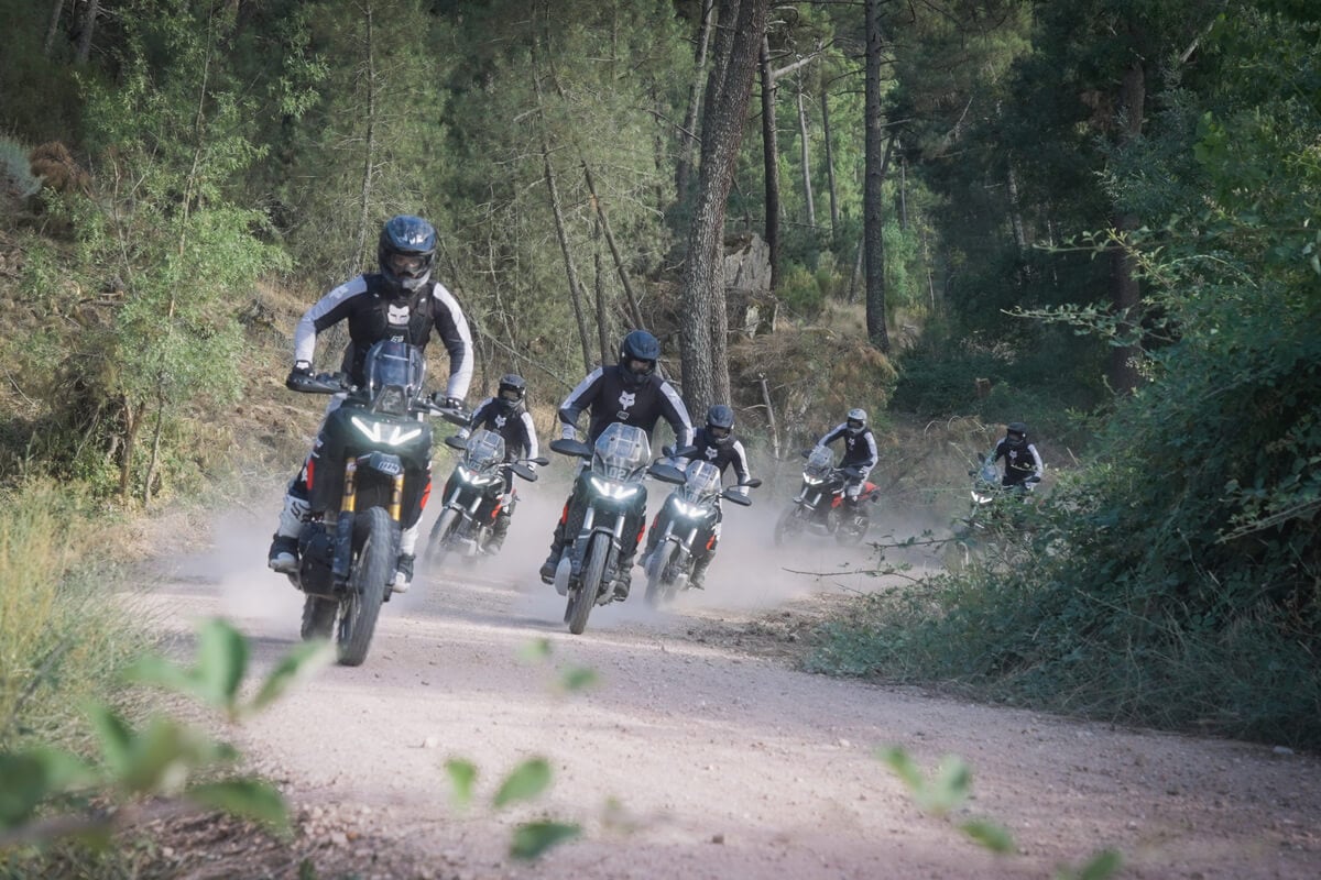 814Trail aterriza en Madrid: la mayor escuela de moto de aventura de Europa