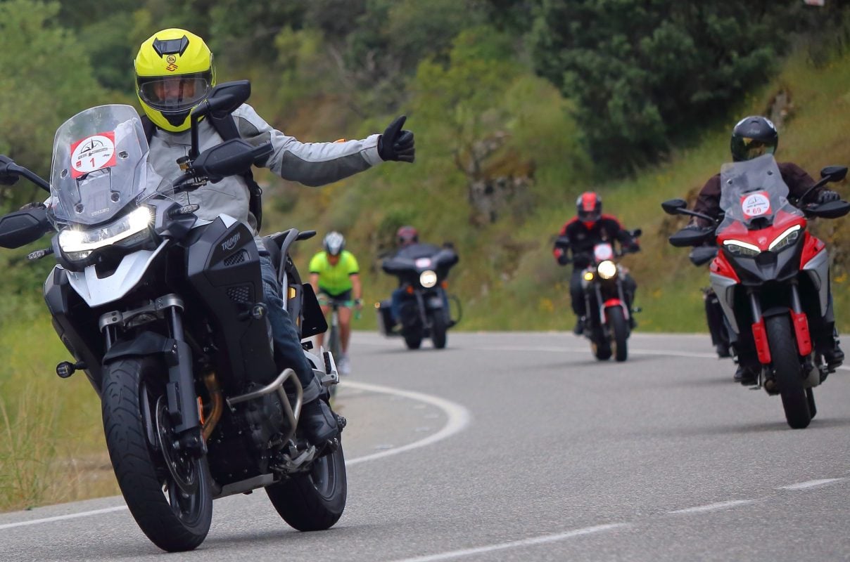 ¡Cuidado los sábados de julio! Estudio sobre accidentes de motos y opinamos de la DGT