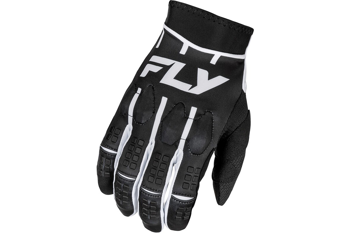 Fly Racing Evolution DST 2025