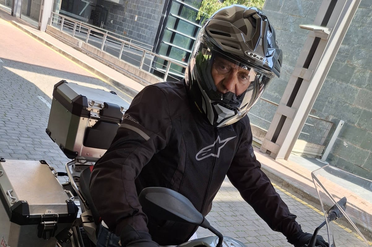 Prueba Casco HJC RPHA 60: la polivalencia de una moto trail, en la cabeza Prueba Casco HJC RPHA 60: la polivalencia de una moto trail, en la cabeza