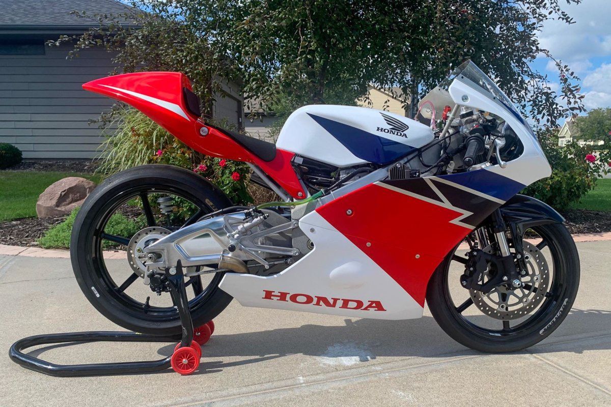Moto de ensueño: Honda NSF250R, pon una Moto3 en tu garaje