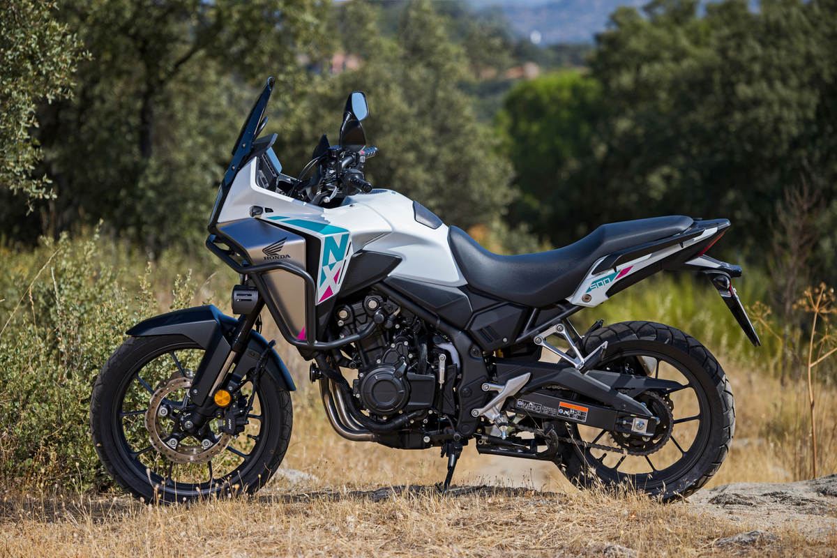 Honda NX 500 2026 E-Clutch: la trail para carnet A2 más fácil Honda NX 500 2026 E-Clutch: la trail para carnet A2 más fácil