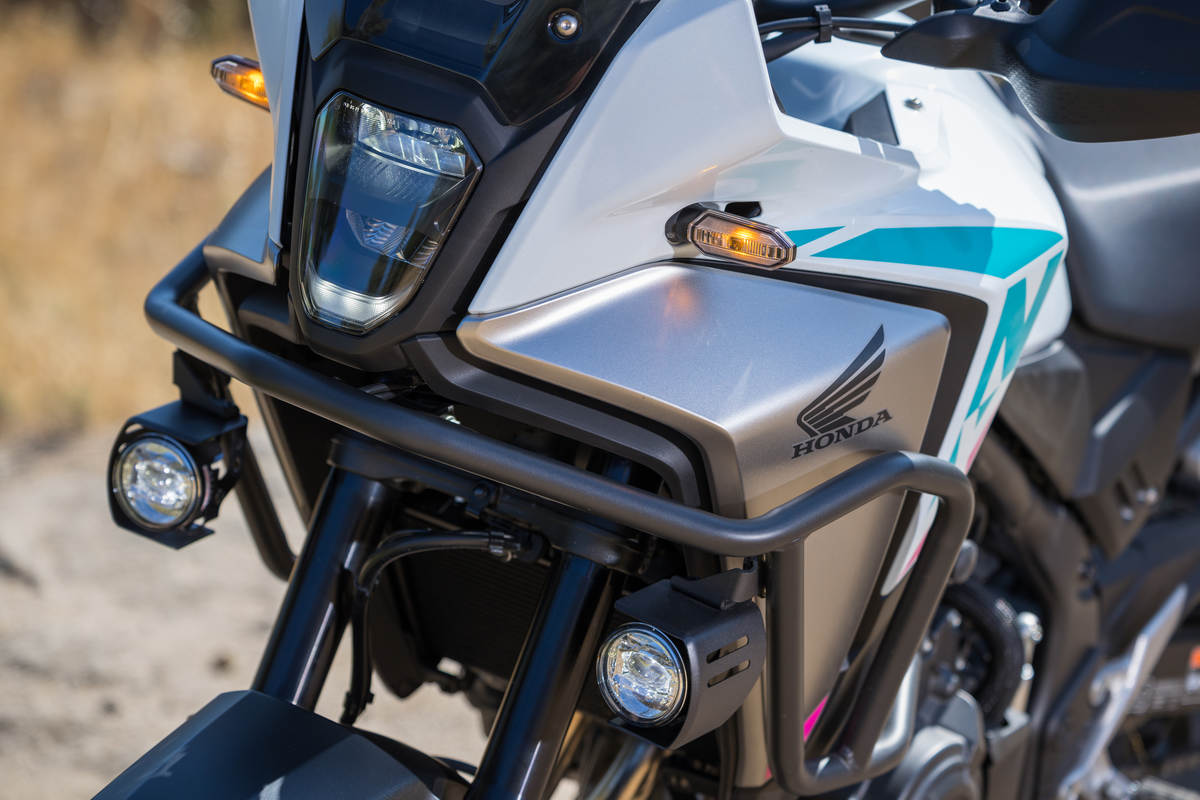 Honda NX 500 2026 E-Clutch: la trail para carnet A2 más fácil Honda NX 500 2026 E-Clutch: la trail para carnet A2 más fácil