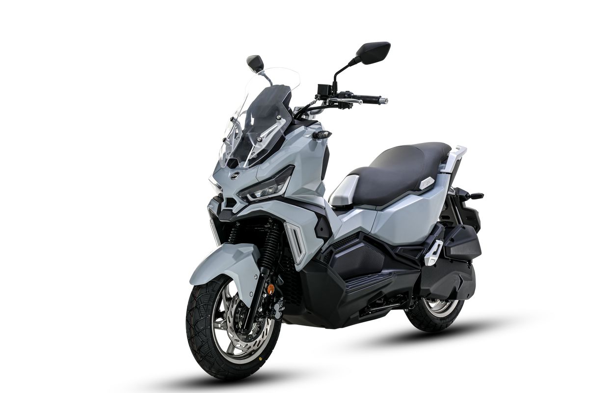 SYM: tres nuevos scooter para 2022 y un renovado MaxSym TL508