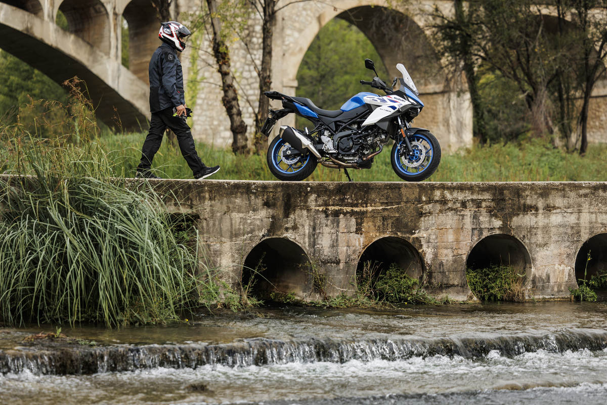 Suzuki SV-7 GX: la Suzuki definitiva con el motor V2 650