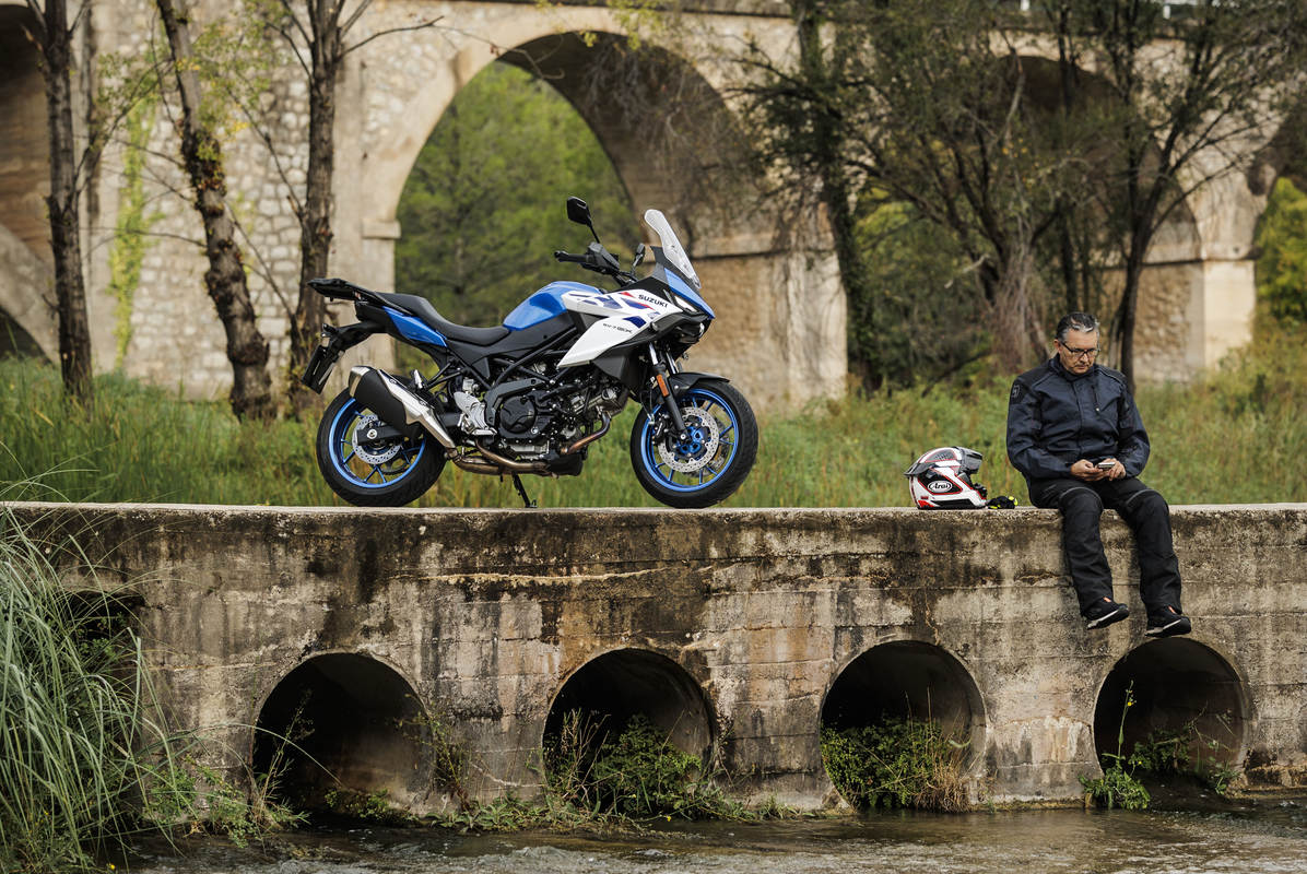 Suzuki SV-7 GX: la Suzuki definitiva con el motor V2 650