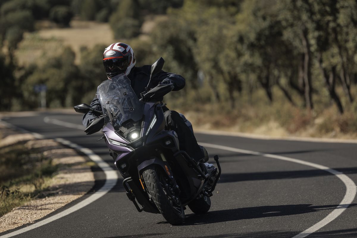 VOGE SR450X: un dos cilindros rabioso para carnet A2