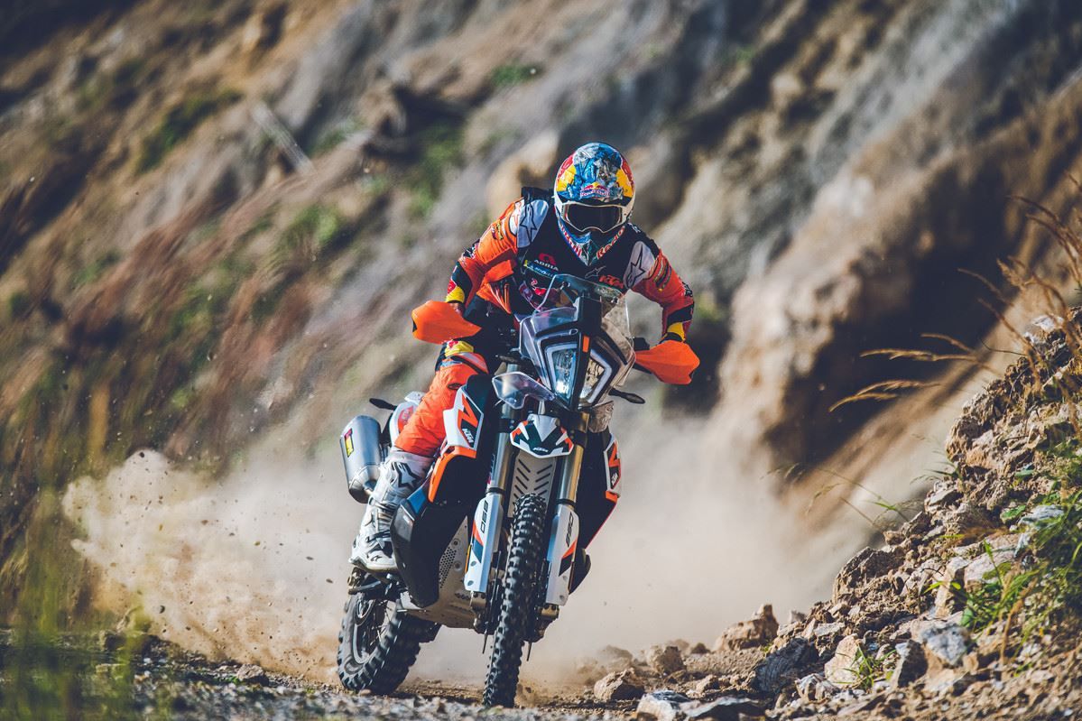 KTM 890 Adventure R RALLY: más madera