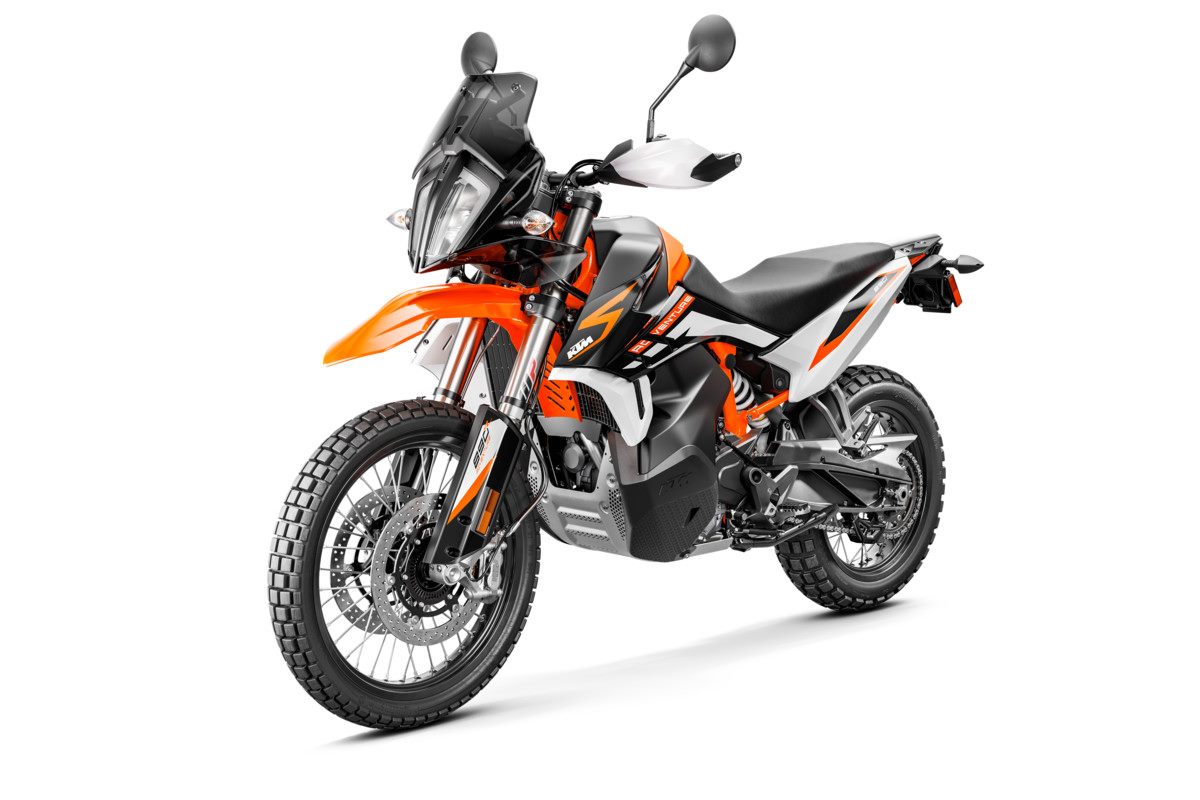 KTM 890 Adventure R: más madera
