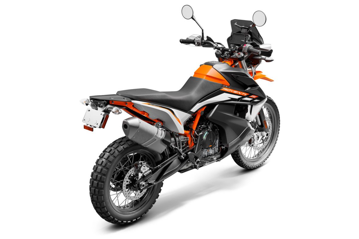 KTM 890 Adventure R: más madera