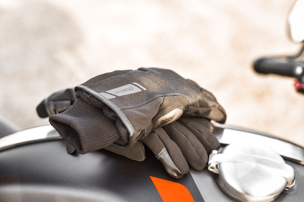 Prueba guantes Levior WP: Elegancia polivalente | Moto1Pro
