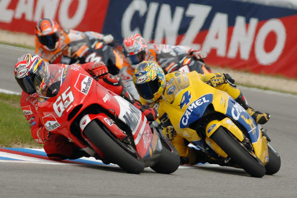 Loris Capirossi logró la primera victoria para Ducati en MotoGP