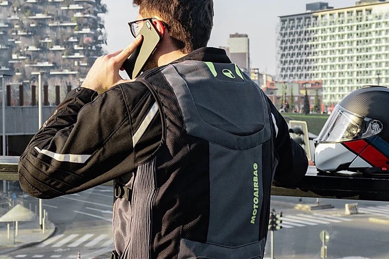 MotoAirbag MAB v3: válido con cualquier chaqueta
