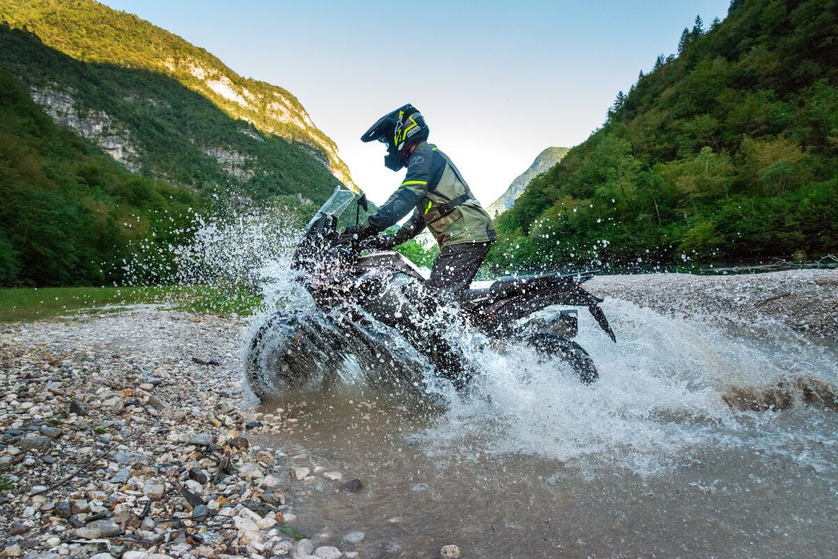 Nuevo equipamiento de Alpinestars para urbanitas y aventureros Nuevo equipamiento de Alpinestars para urbanitas y aventureros