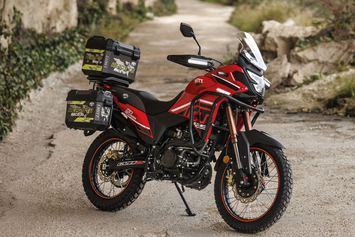 MITT MT 125: trail sin carnet con 15 CV, maletas y baúl por solo 3495 euros