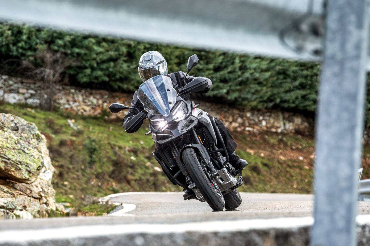 Prueba Morbidelli T1002VX: la refinada gran trail V2 china Prueba Morbidelli T1002VX: la refinada gran trail V2 china