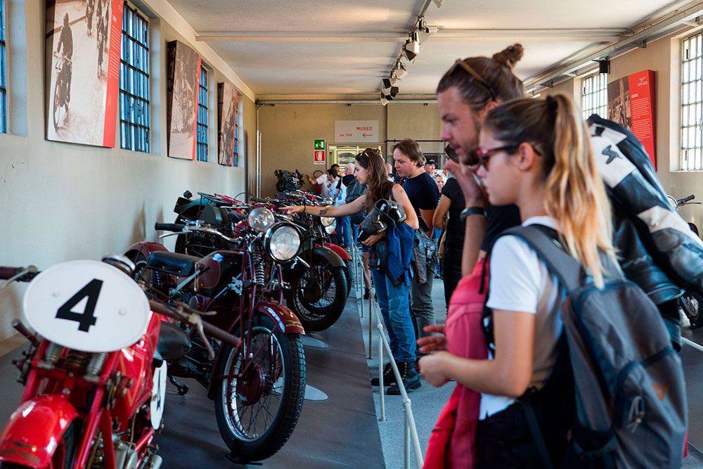 Moto Guzzi Open House
