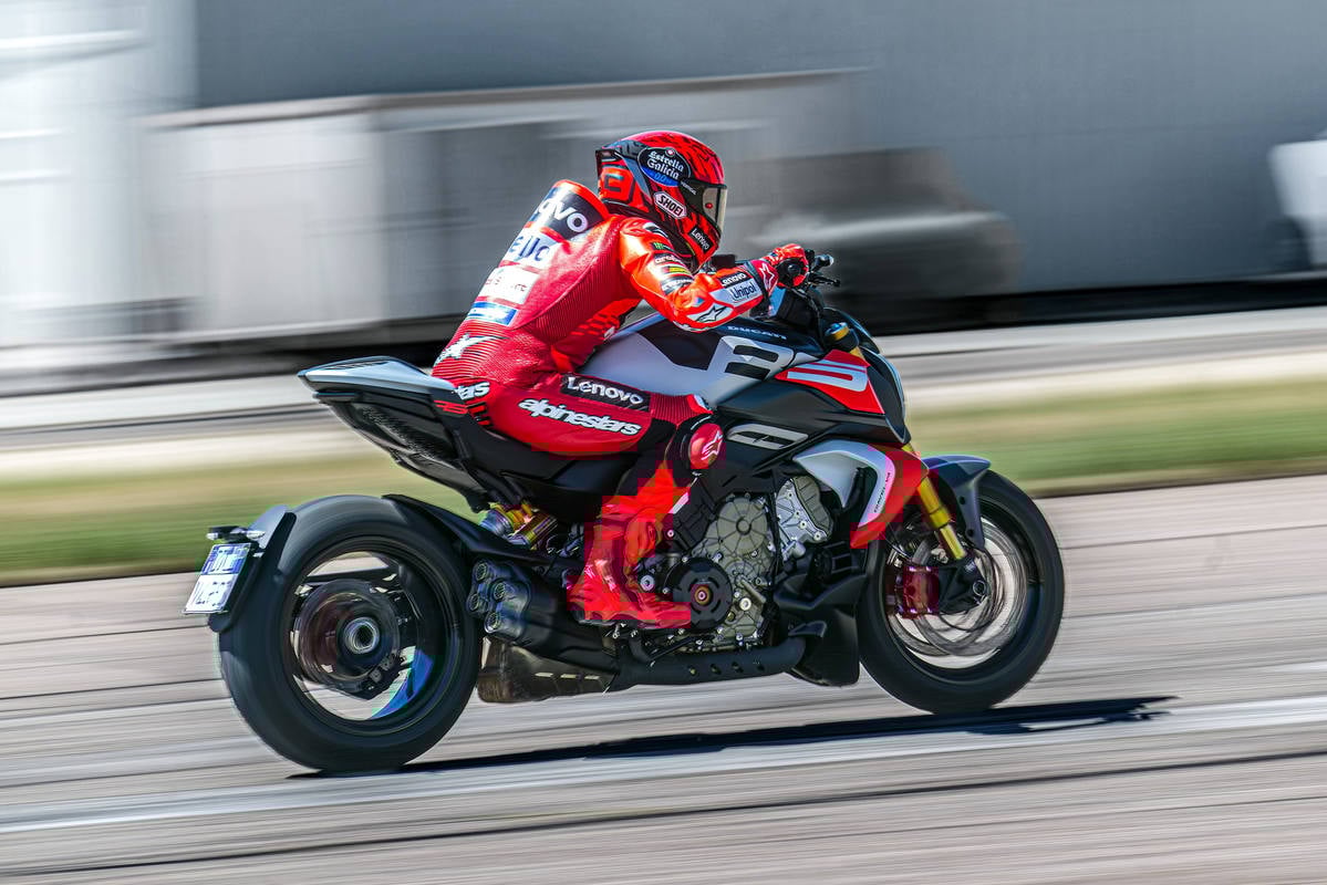 ¡Dos bombas Ducati! Multistrada y Diavel V4 RS más potentes y ligeras
