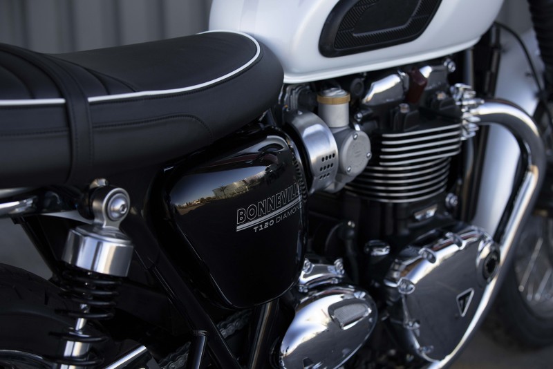 Triumph Bonneville T120 Diamond Edition