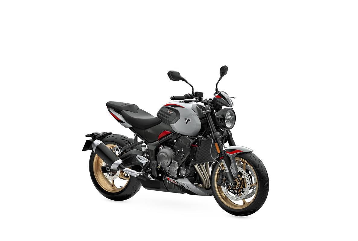 Nueva Triumph Trident 800: la naked cañón con 115 CV por 10.395 euros Nueva Triumph Trident 800: la naked cañón con 115 CV por 10.395 euros