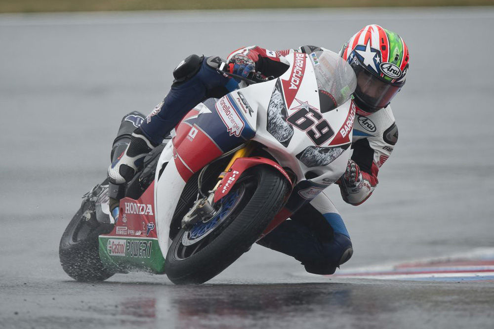 Nicky Hayden durante la ultima carrera del Mundial SBK en Alemania Nicky Hayden durante la ultima carrera del Mundial SBK en Alemania