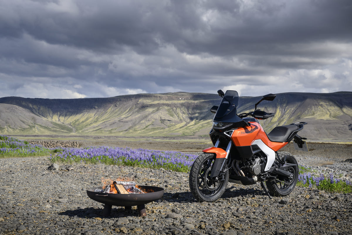 Probamos la Norton Atlas en Islandia: el regreso de un icono Probamos la Norton Atlas en Islandia: el regreso de un icono