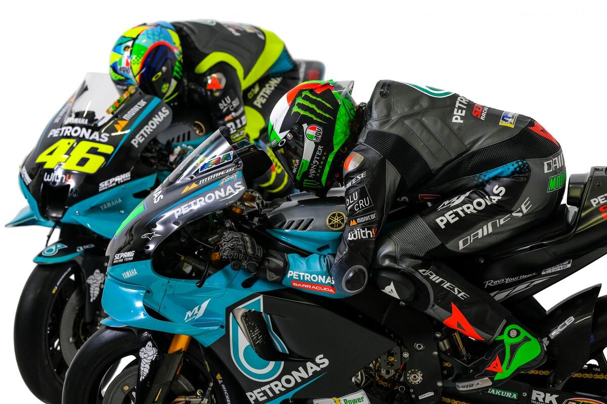 Presentación del Yamaha Petronas SRT: Nuevos colores para Valentino Rossi
