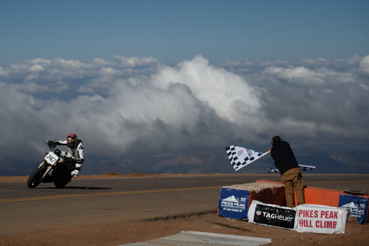 Se acabó: no más carreras de motos en la Pikes Peak