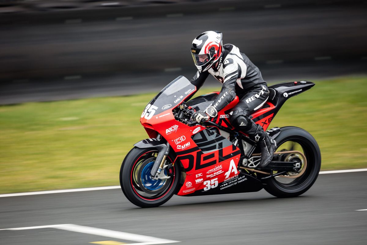 Delta-XE: la moto eléctrica de 200 CV de unos estudiantes