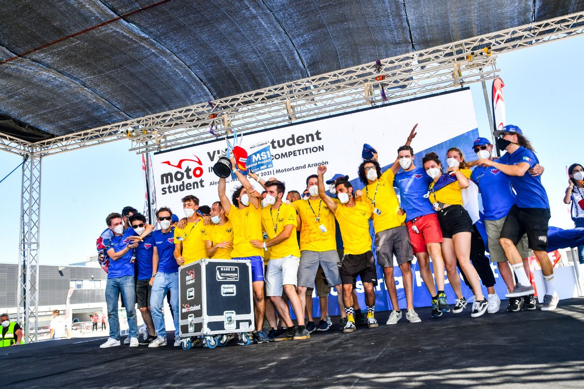 Italia arrasa en el MotoStudent 2021