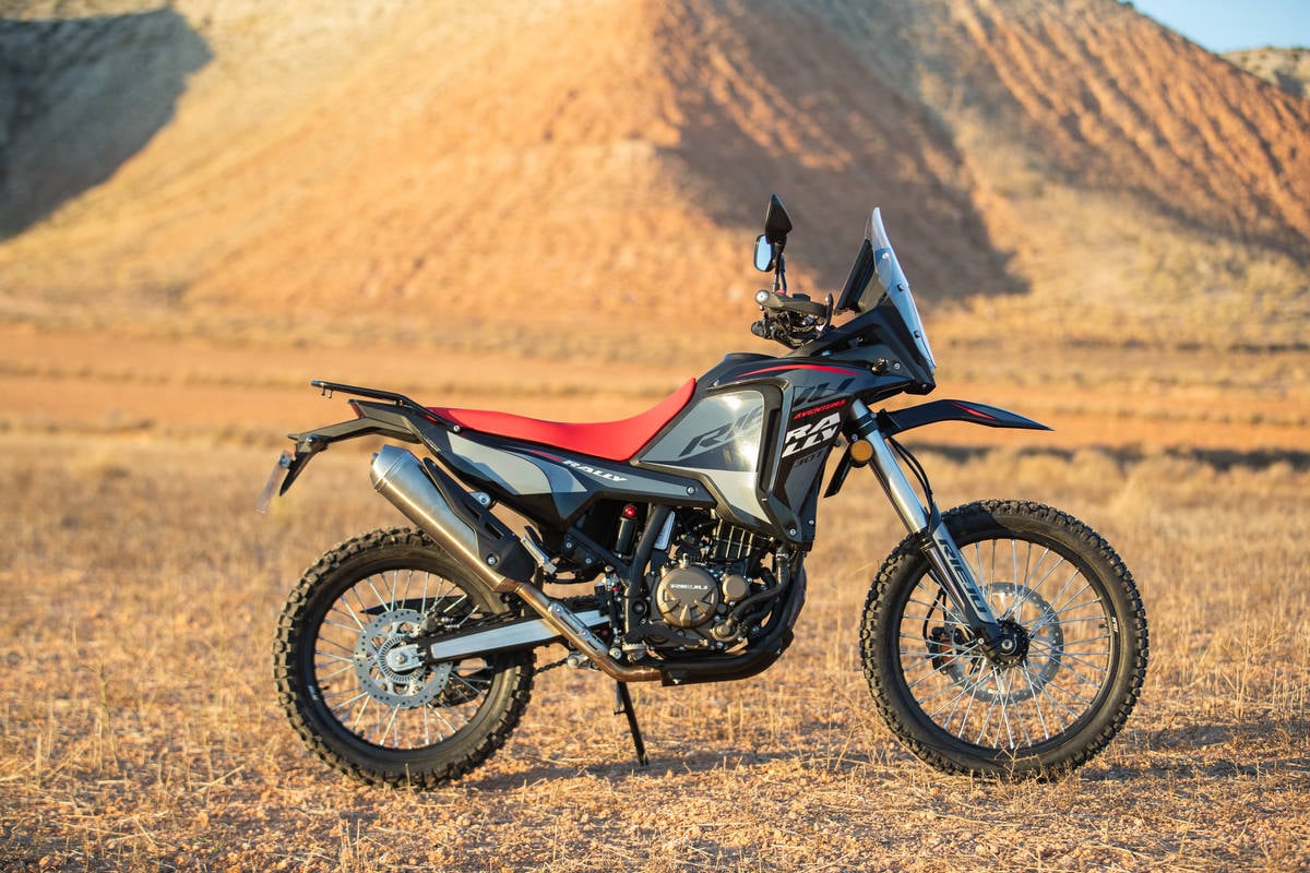 Prueba Rieju Aventura Rally 307: ¿el unicornio en trail ligeras?