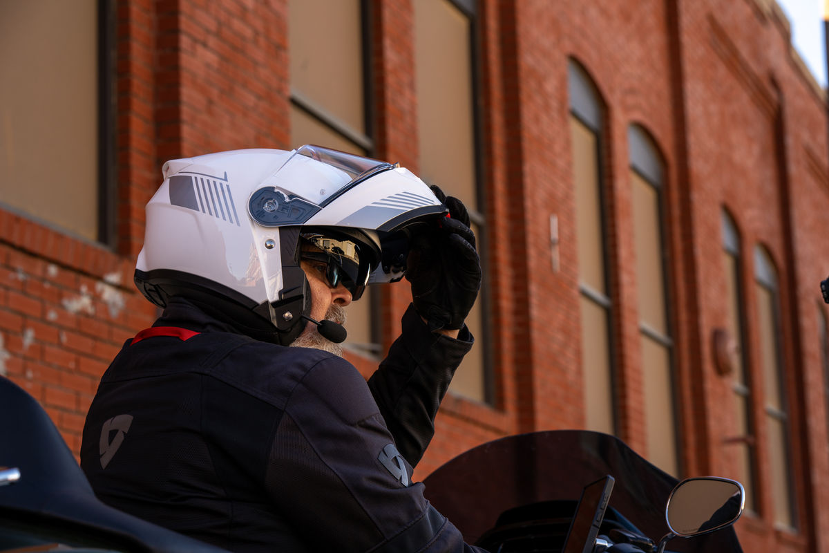 Sena Specter: el casco modular conectado e inteligente