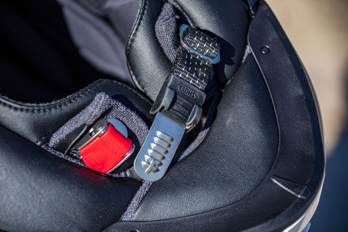 Prueba casco modular Shoei Neotec 3: sigue la saga Prueba casco modular Shoei Neotec 3: sigue la saga