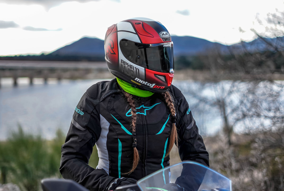 De motera a motera: consejos para ir en moto De motera a motera: consejos para ir en moto
