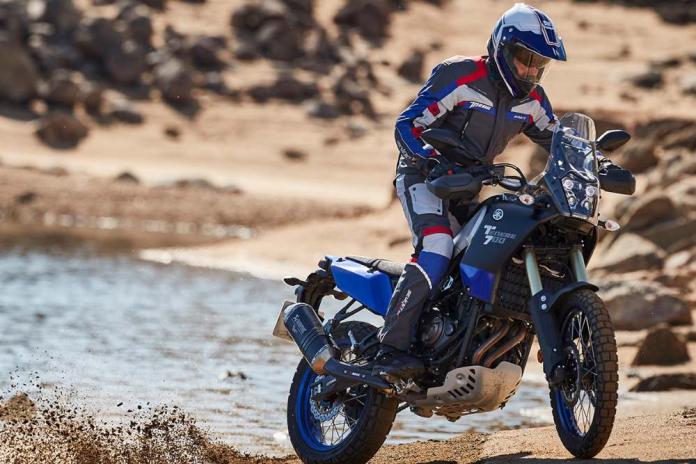 Cómo elegir una chaqueta de moto trail para tus de aventura | Moto1Pro