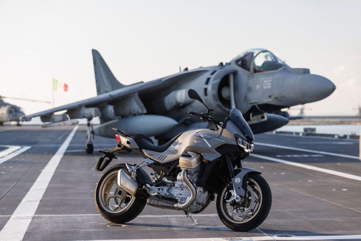 Moto Guzzi V100 Mandello Aviazione Navale: edición limitada