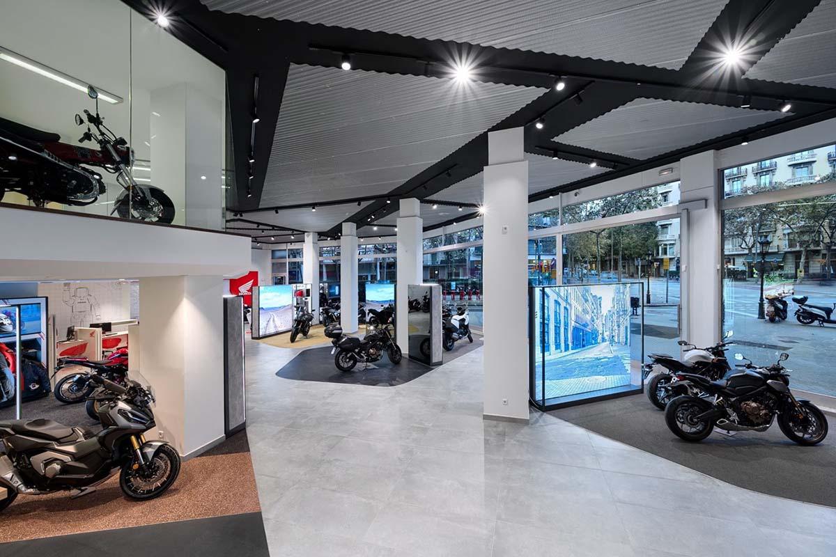 Honda Taulé abre un nuevo concesionario en Barcelona