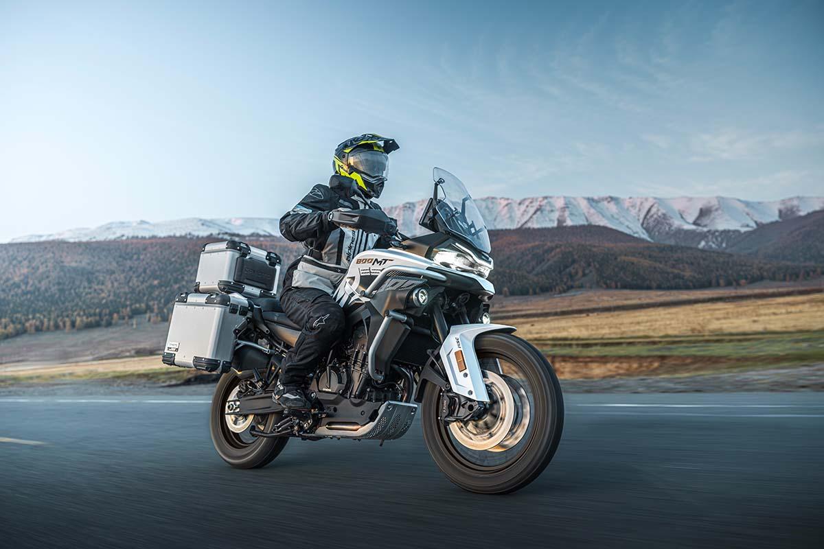 Nueva CFMoto 800MT-ES: trail con suspensiones electrónicas por 10.495 euros