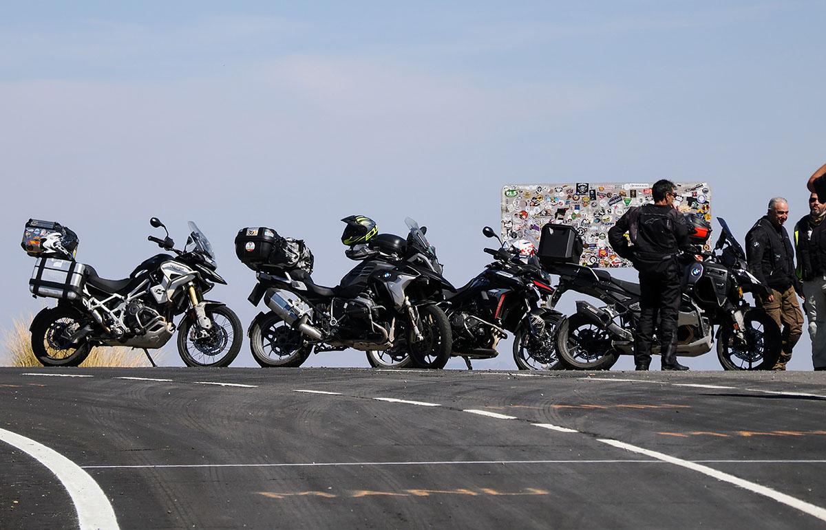 Triumph Coast 2 Coast 2026, un raid de casi 1.200 km sin ruta fija