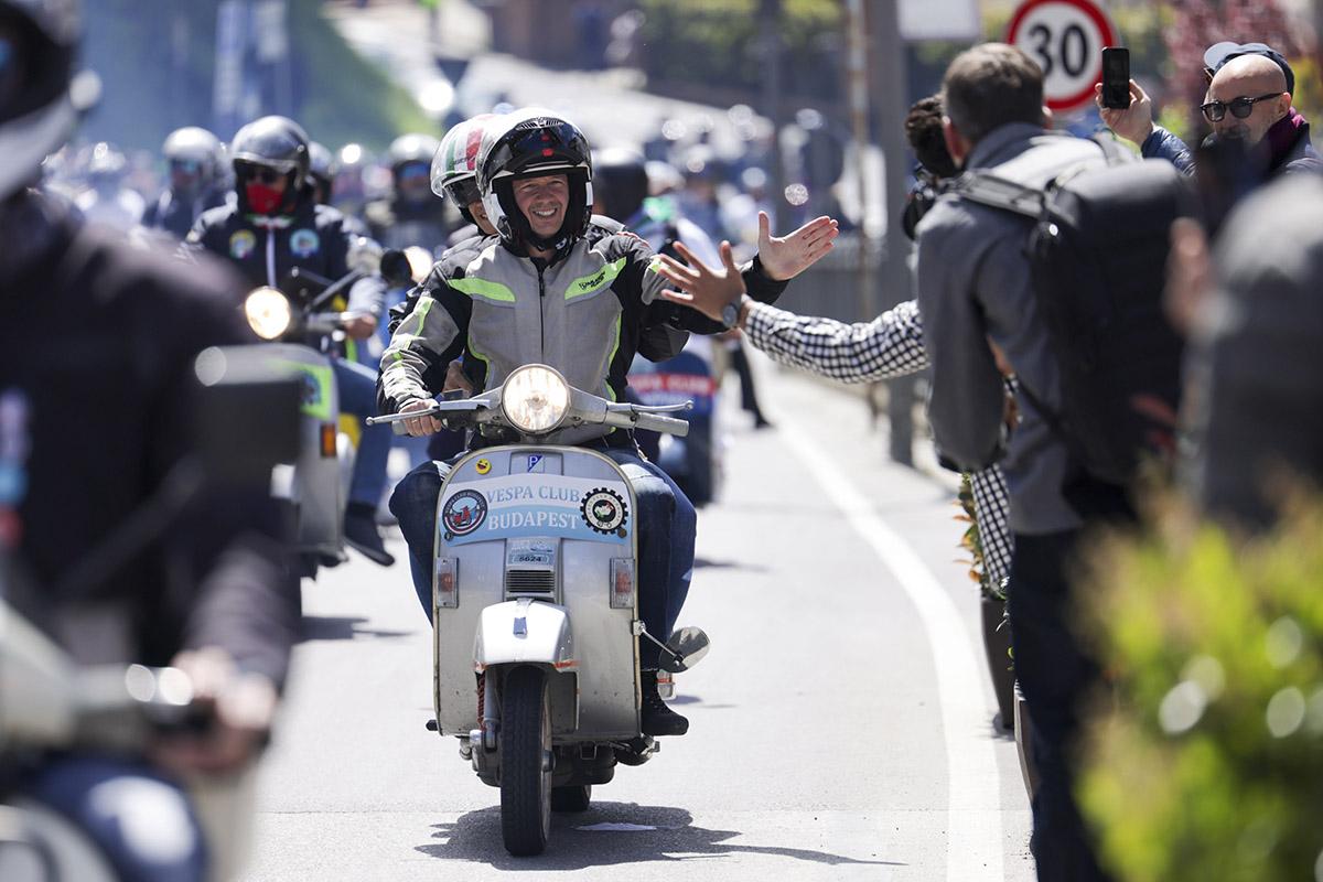 Roma se prepara para recibir a miles de Vespa en la mayor celebración de su historia