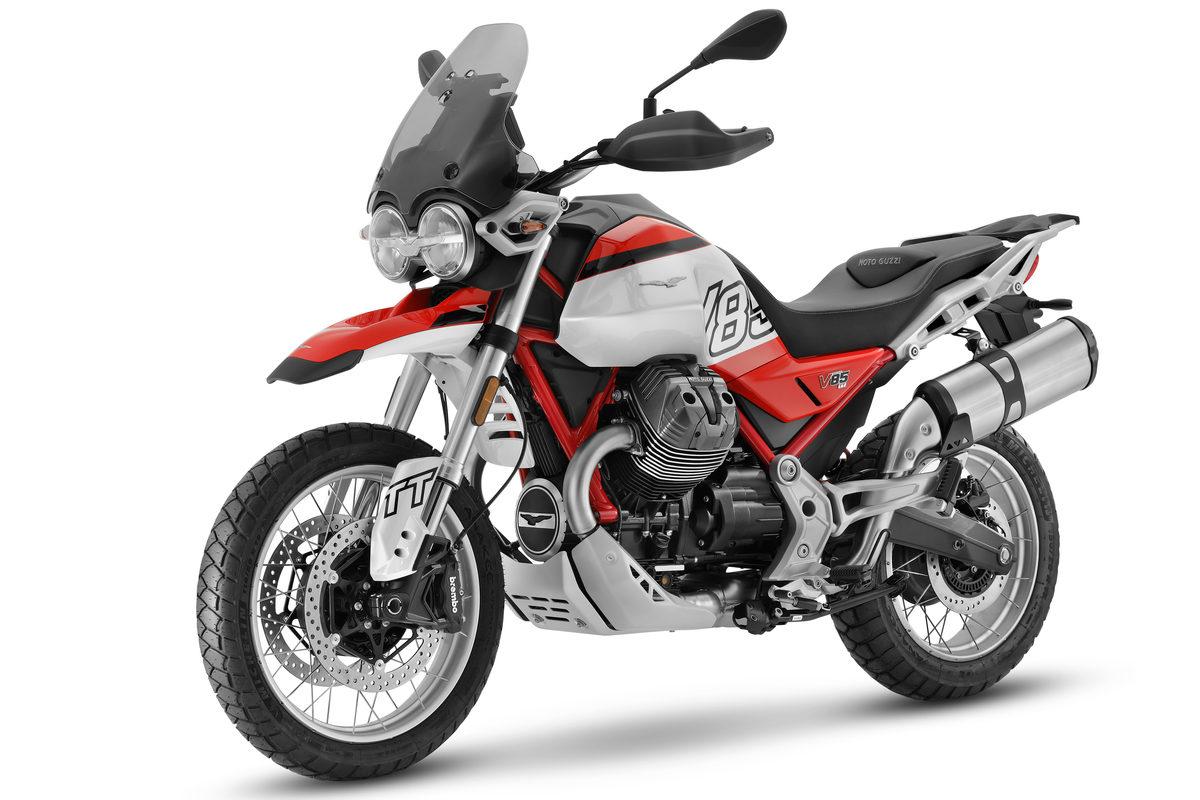 Moto Guzzi V85 2024: nuevo motor, versión Strada y Travel