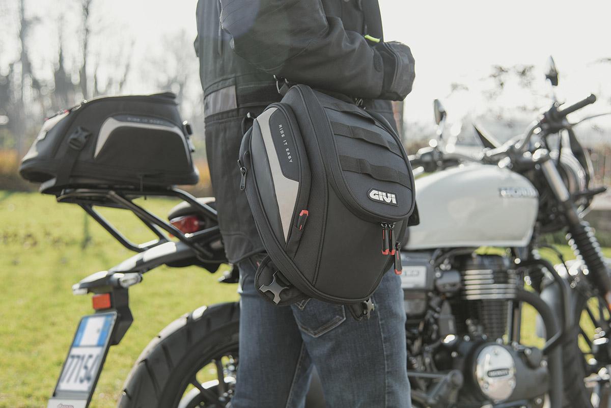 GIVI renueva la gama EASY-T con 16 nuevas soluciones de equipaje para moto y scooter